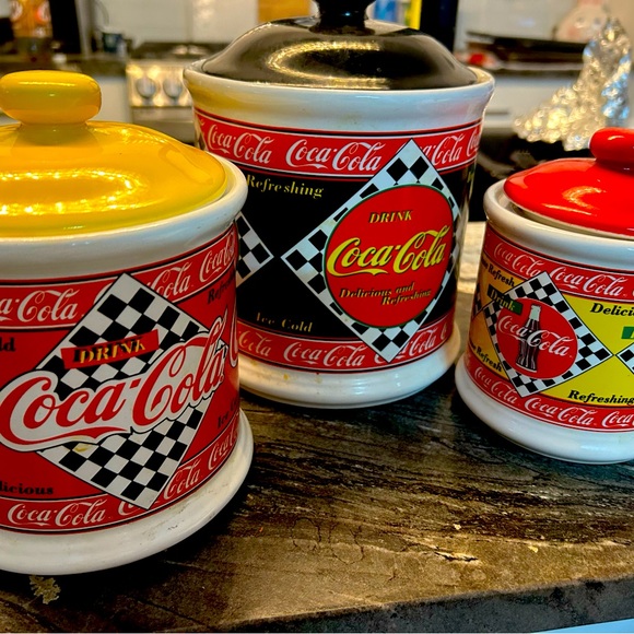 VINTAGE SET 1995 - 3 COCA COLA KITCHEN CANISTERS RACE CAR LOGO - Picture 1 of 14